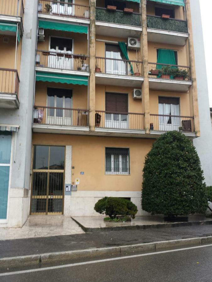 מלון ויג'באנו La Via Per Milano מראה חיצוני תמונה